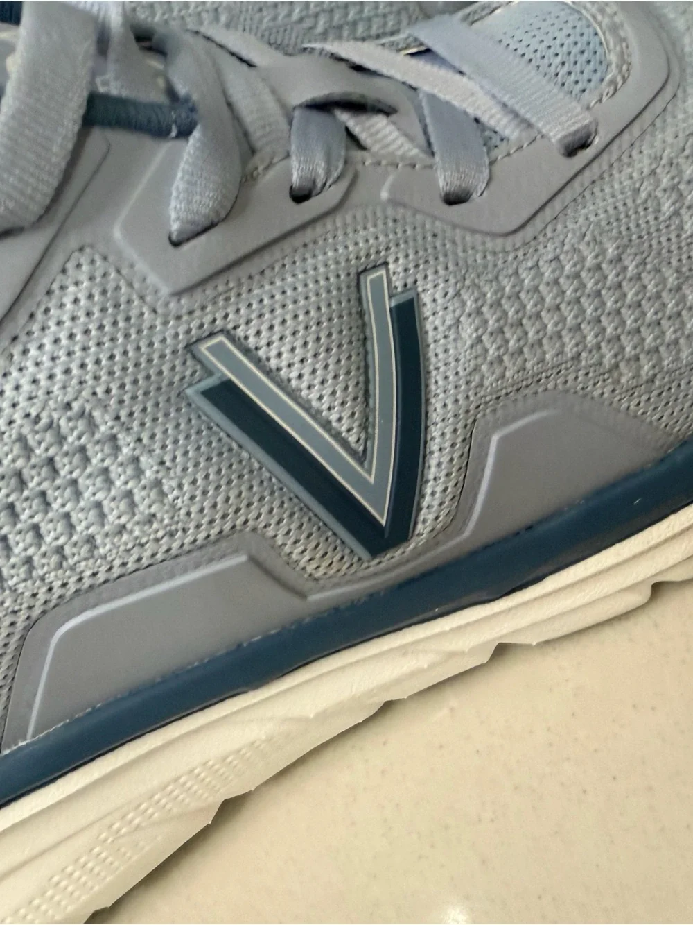 Vionic Walk Max Skyway Blue Knit Athletic Sneakers Women's Size 8.5
